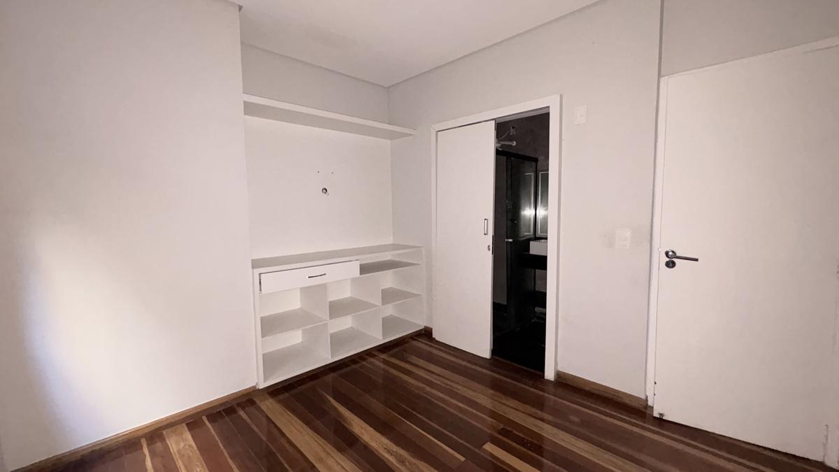 Apartamento, Luxemburgo, 4 Quartos, 1 Vaga, 1 Suíte