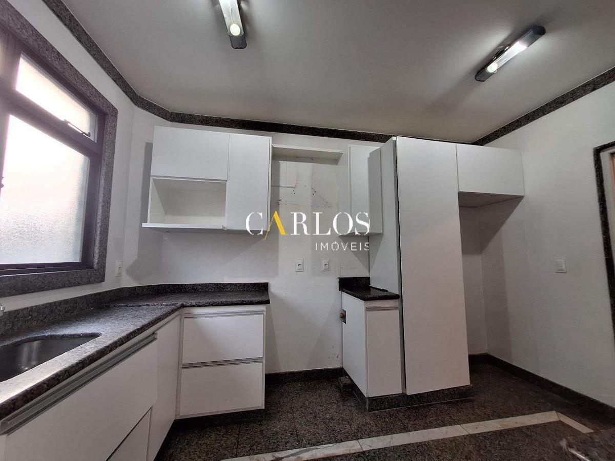 Apartamento, Luxemburgo, 4 Quartos, 3 Vagas, 1 Suíte