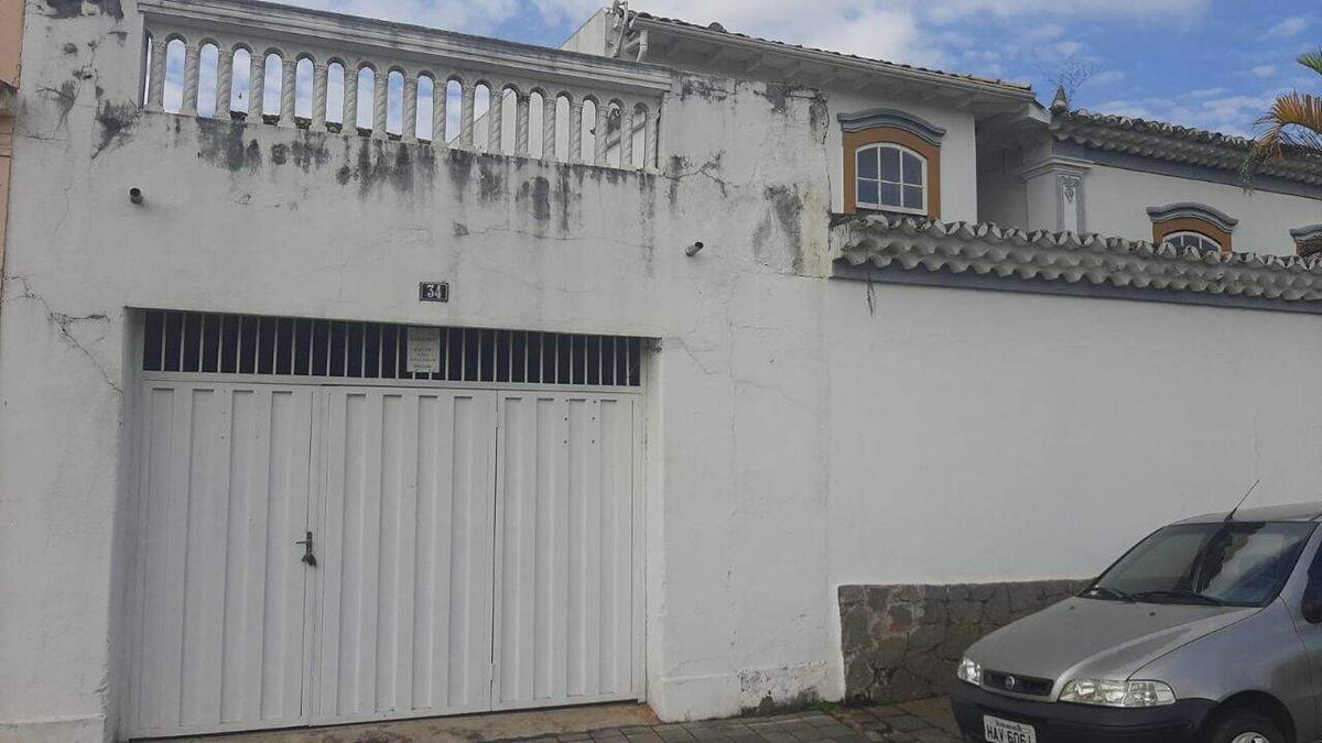 Casa, Centro, 5 Quartos, 10 Vagas