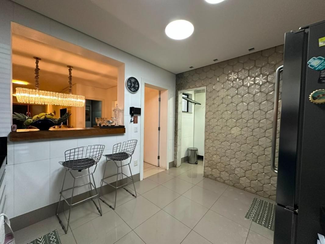 Casa, Milionários, 3 Quartos, 3 Vagas, 2 Suítes