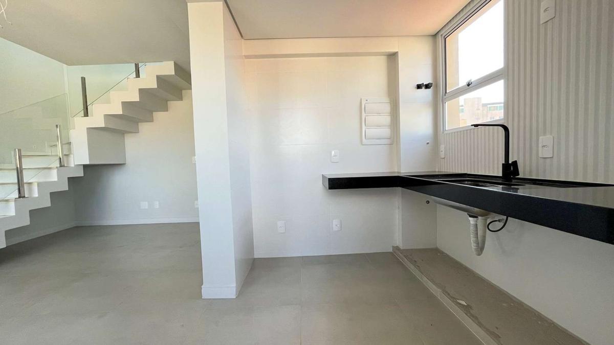 Cobertura, Santa Inês, 3 Quartos, 2 Vagas, 1 Suíte