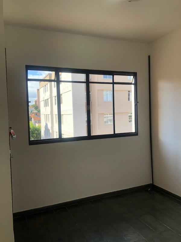 Apartamento, Sagrada Família, 2 Quartos, 1 Vaga