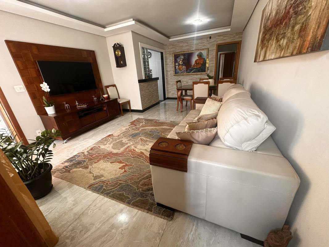 Casa, Fernão Dias, 3 Quartos, 2 Vagas, 1 Suíte