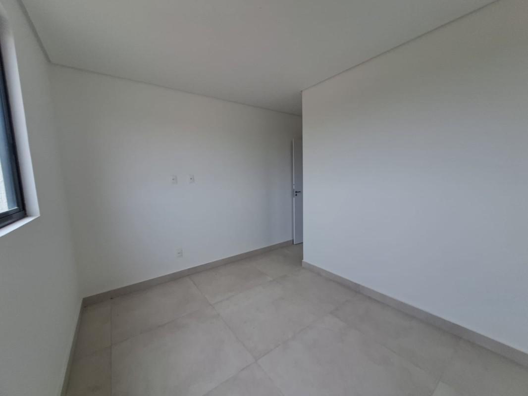 Cobertura, Planalto, 3 Quartos, 2 Vagas, 1 Suíte