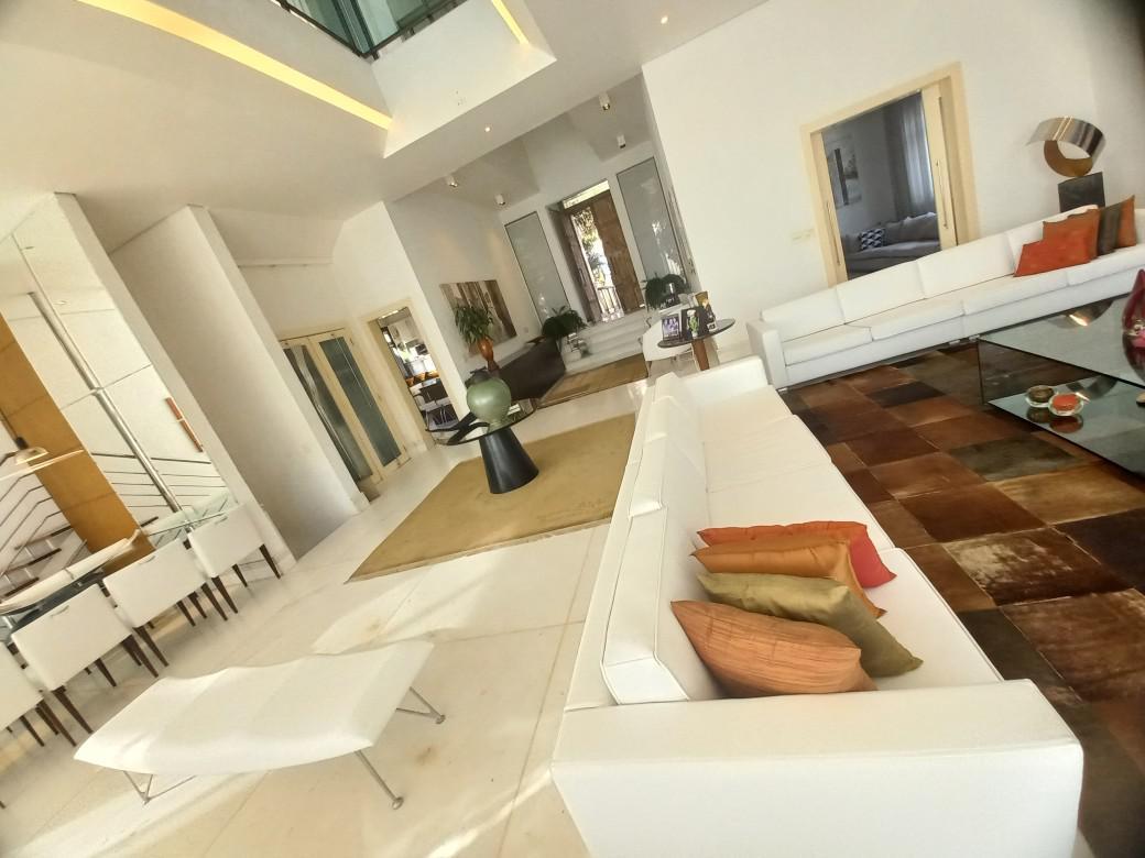 Casa, Estoril, 4 Quartos, 5 Vagas, 4 Suítes