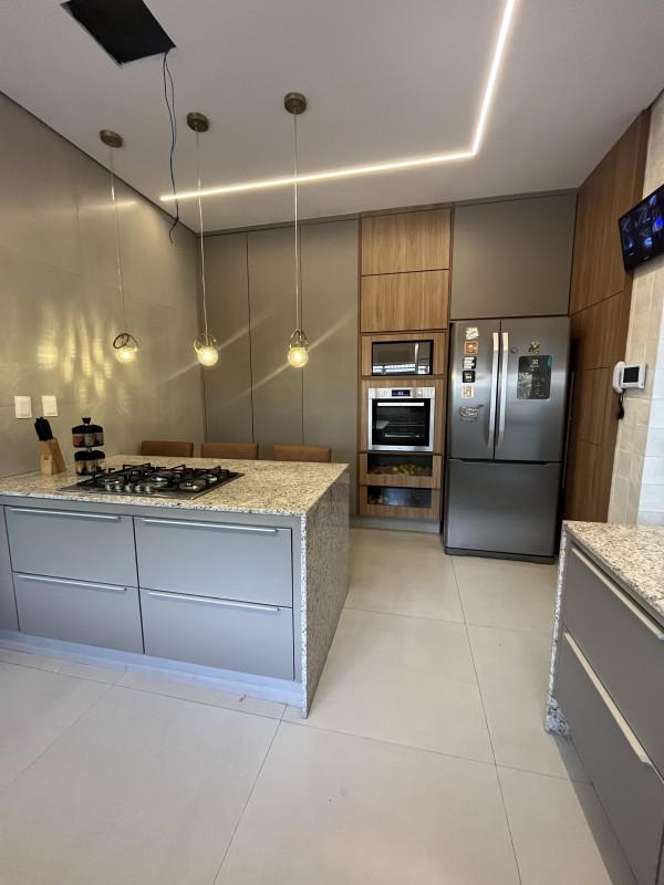 Casa, Jardim Riacho das Pedras, 4 Quartos, 2 Vagas, 1 Suíte