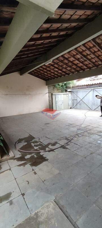 Casa, Centro, 4 Quartos, 4 Vagas, 1 Suíte