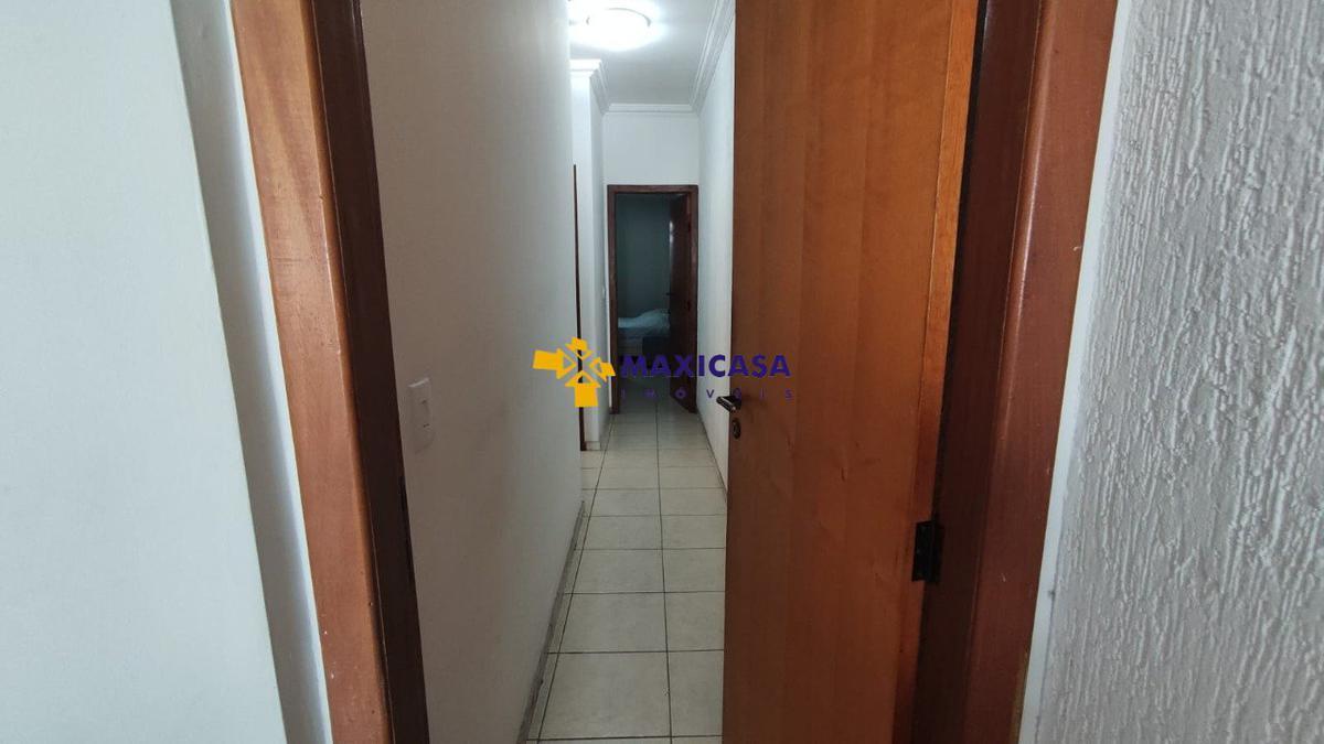 Casa, Serrano, 3 Quartos, 2 Vagas, 1 Suíte