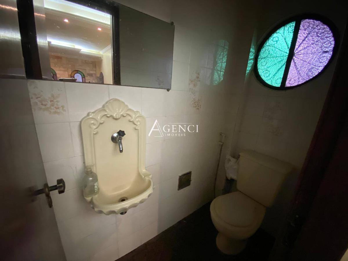 Casa, Camargos, 3 Quartos, 0 Vaga, 1 Suíte