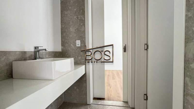 Apartamento, Cruzeiro, 4 Quartos, 4 Vagas, 2 Suítes