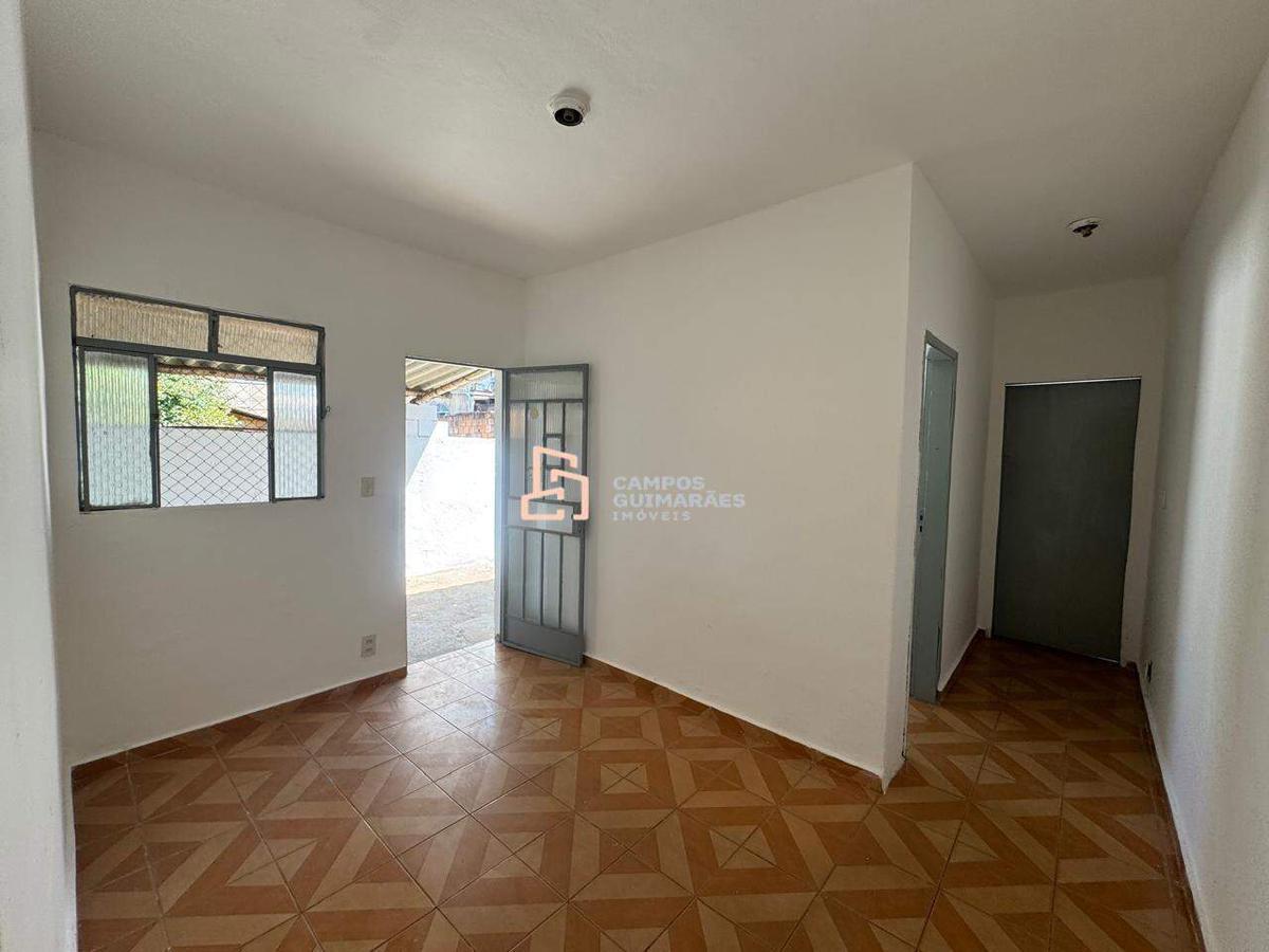 Casa, Milionários, 2 Quartos, 1 Vaga