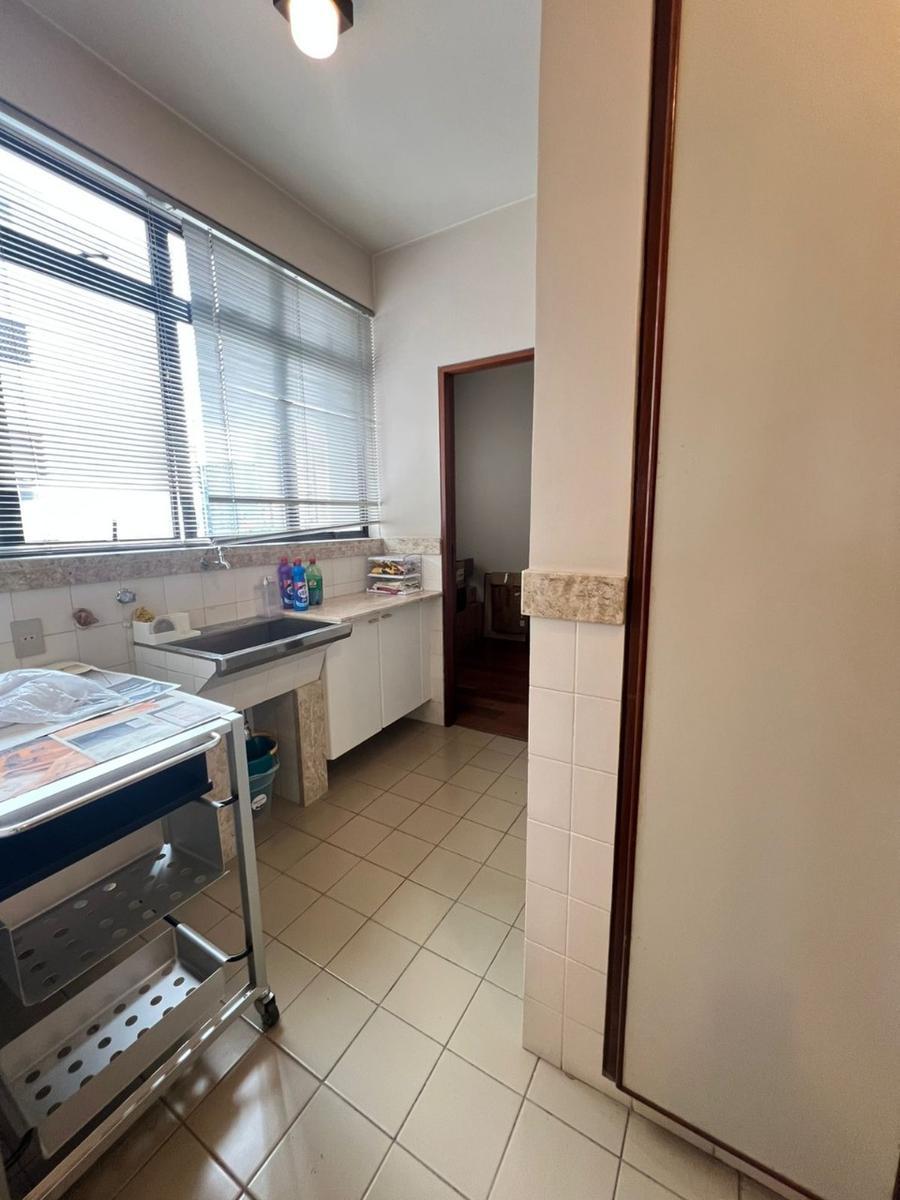 Apartamento, Funcionários, 3 Quartos, 1 Vaga, 1 Suíte