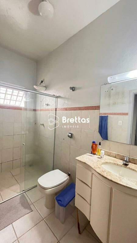 Casa, Centro, 2 Quartos, 2 Vagas, 2 Suítes