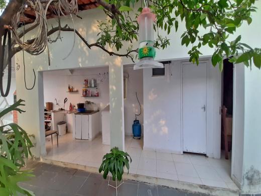 Casa, Cidade Nova, 3 Quartos, 2 Vagas, 1 Suíte