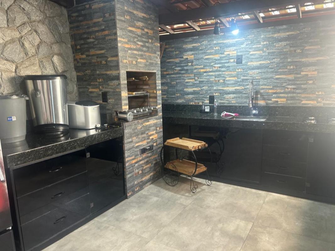 Casa, Santa Helena, 3 Quartos, 6 Vagas, 1 Suíte