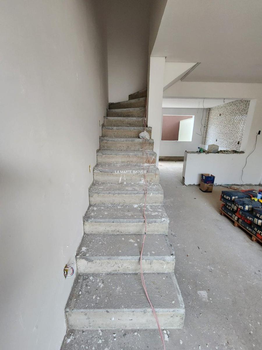 Casa, Sapucaia II, 3 Quartos, 2 Vagas, 1 Suíte