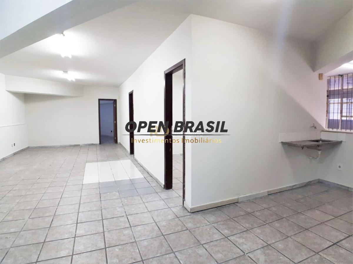 Galpão, Sagrada Família, 0 Quarto, 6 Vagas