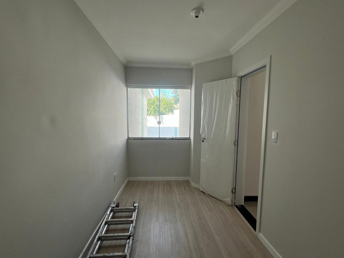 Casa, Planalto, 3 Quartos, 2 Vagas, 1 Suíte