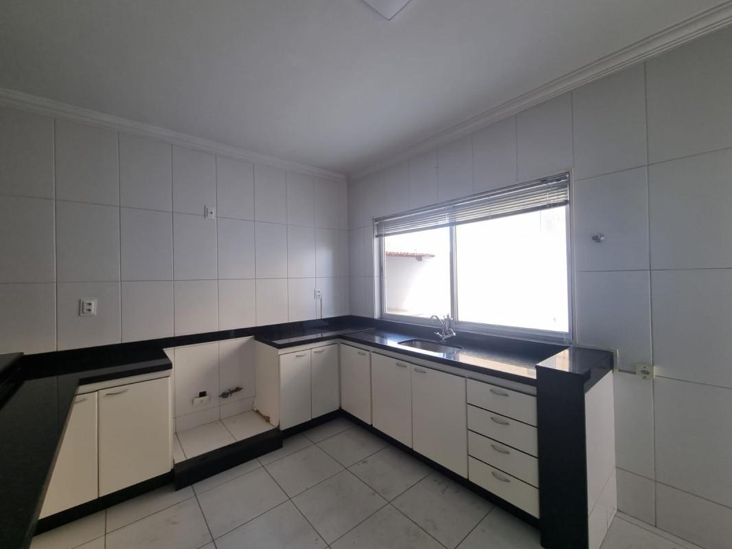 Apartamento, Jardim Riacho das Pedras, 3 Quartos, 2 Vagas, 1 Suíte