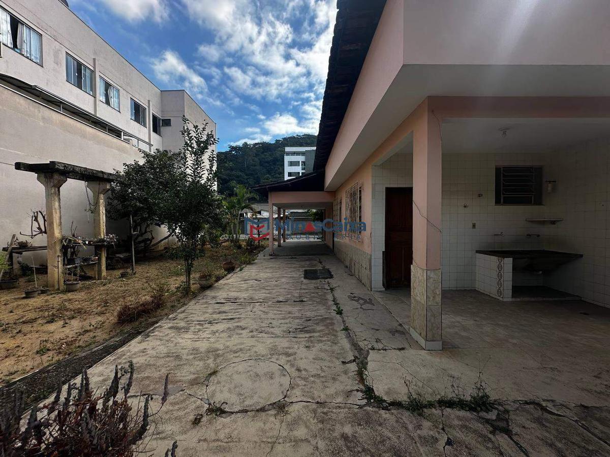 Casa, Bromélias, 4 Quartos, 2 Vagas, 1 Suíte