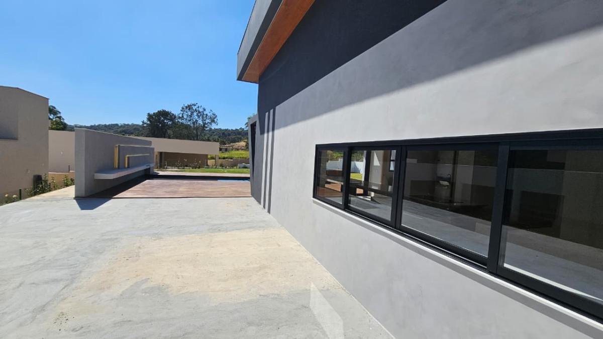 Casa, Pimentas, 4 Quartos, 3 Vagas, 3 Suítes