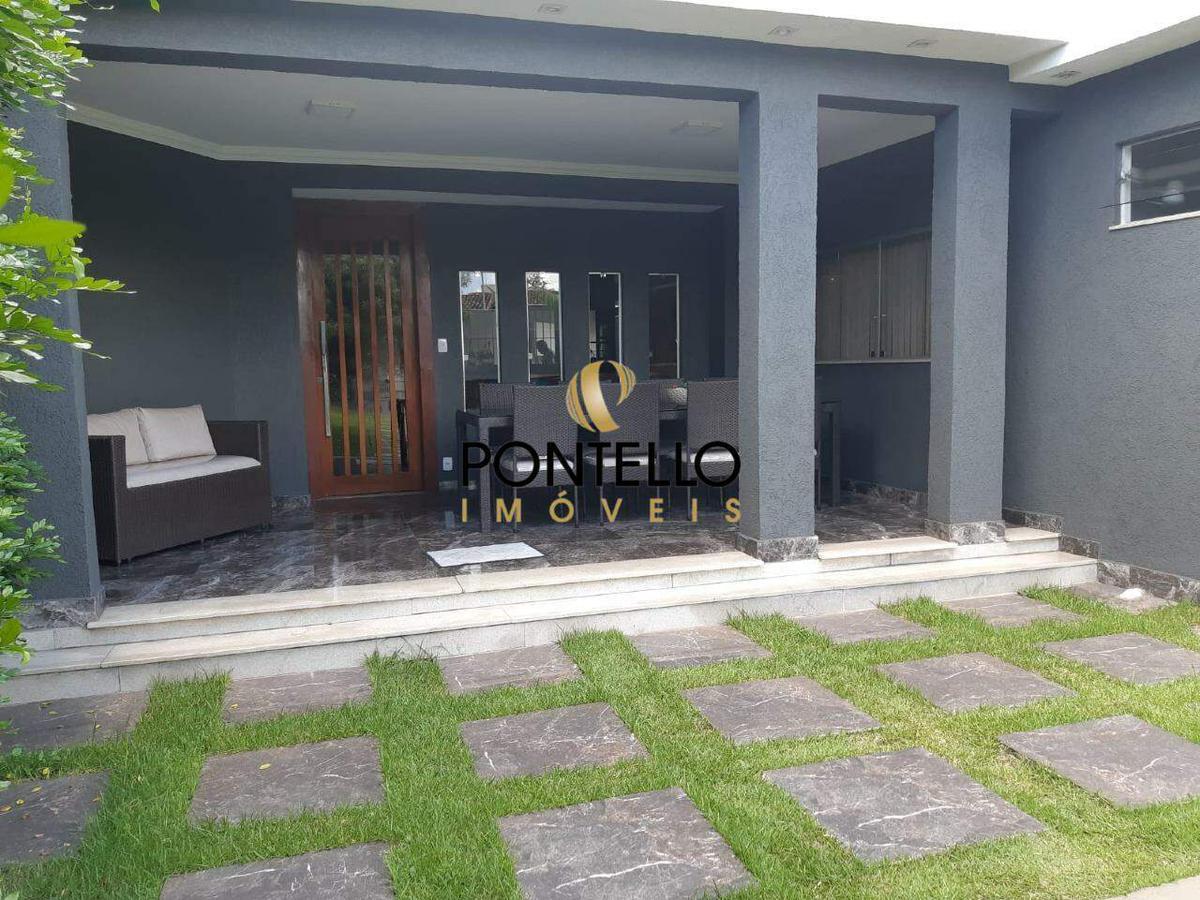 Casa, São João, 6 Quartos, 2 Vagas, 2 Suítes