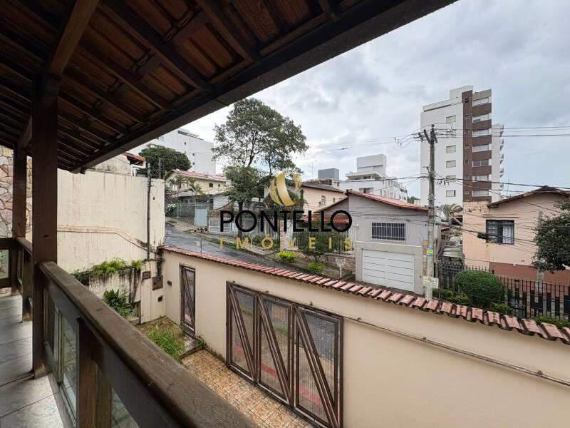Casa, Dona Clara, 3 Quartos, 4 Vagas, 1 Suíte