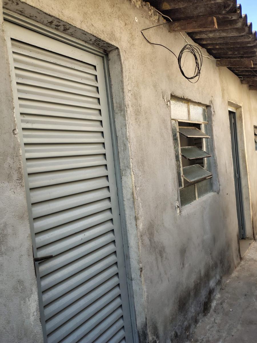 Casa, Jardim Montanhês, 1 Quarto, 0 Vaga