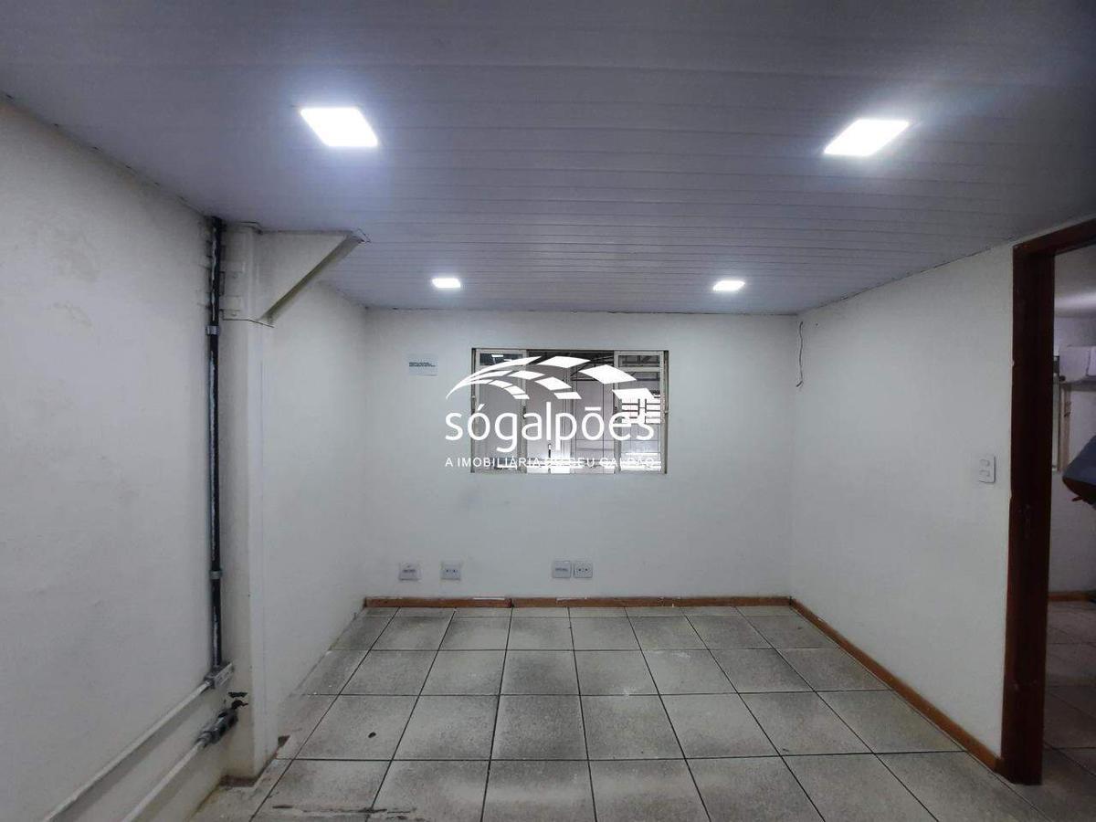 Galpão, Padre Eustáquio