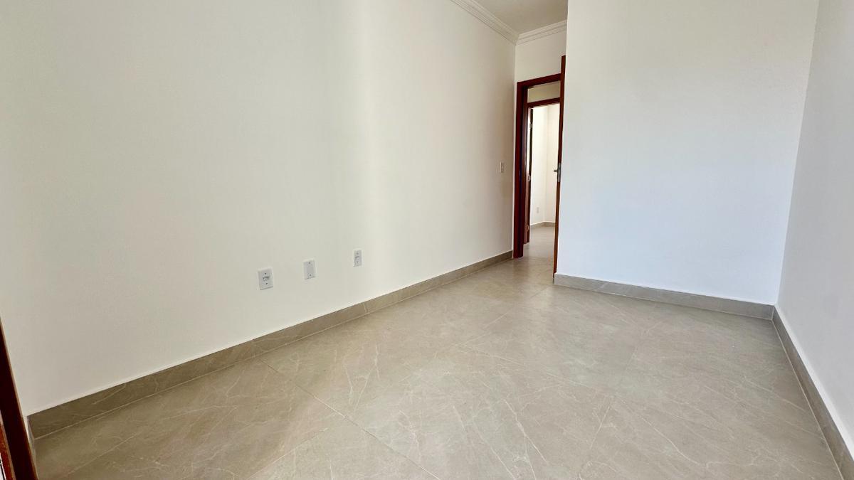 Casa, Piratininga (venda Nova), 2 Quartos, 1 Vaga, 2 Suítes