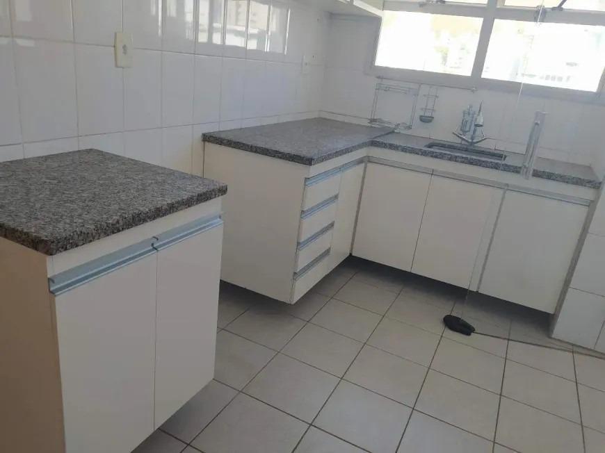 Apartamento, Estoril, 3 Quartos, 2 Vagas, 1 Suíte