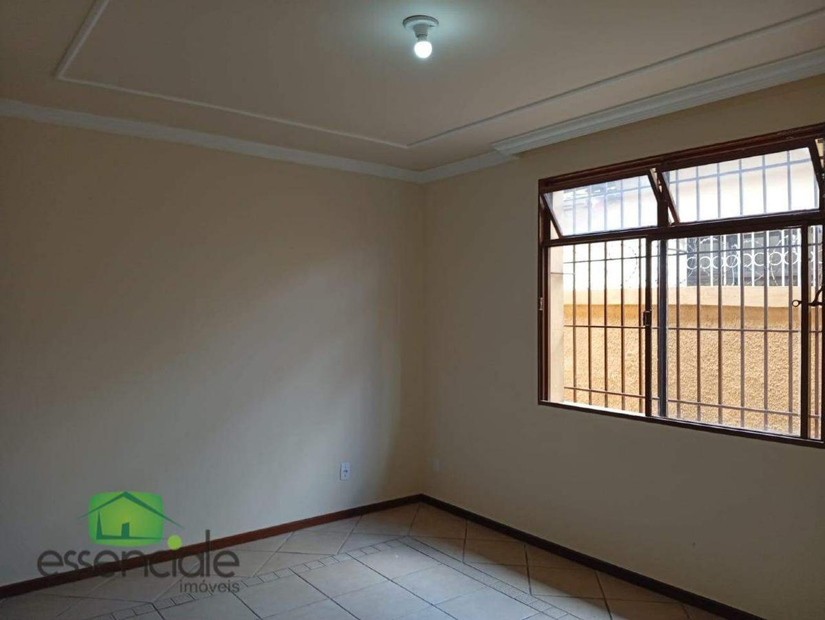 Casa Comercial, Eldorado, 4 Quartos, 4 Vagas, 1 Suíte