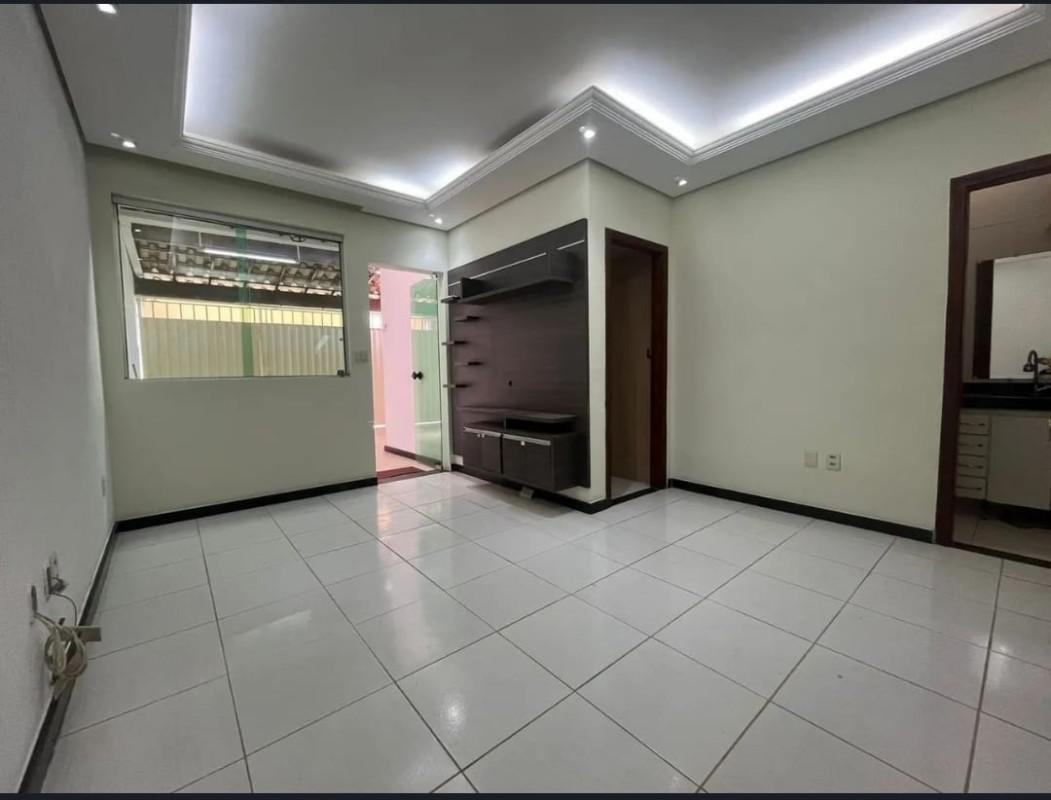 Casa, Santa Mônica, 2 Quartos, 1 Vaga