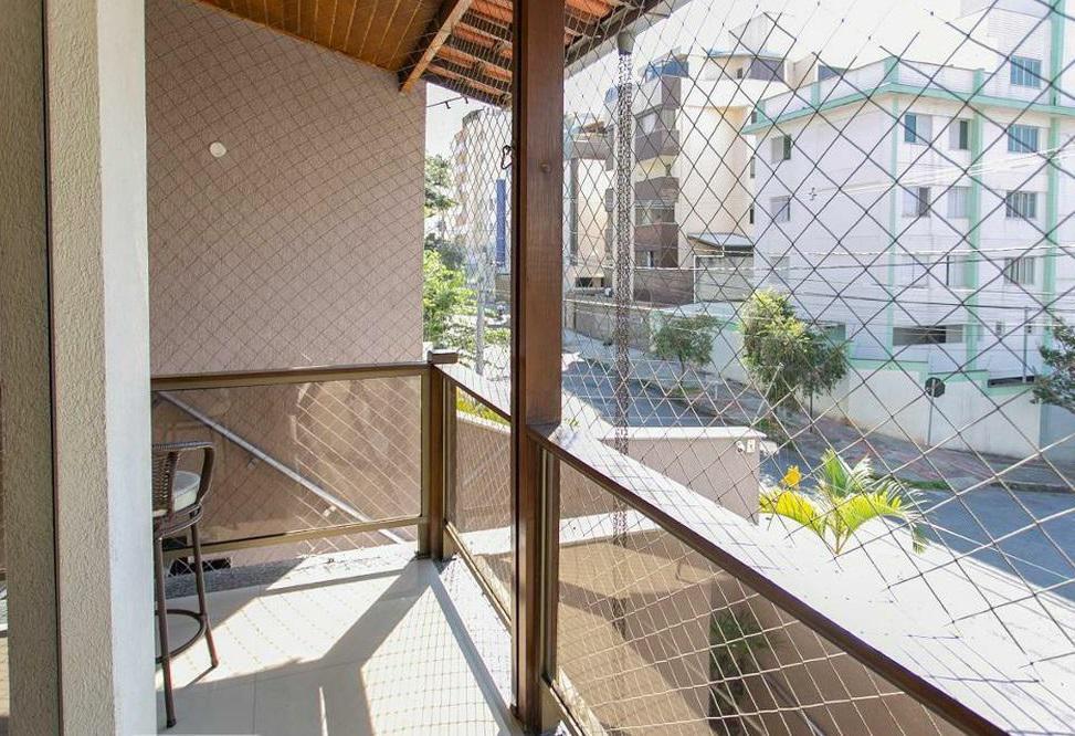 Casa, Castelo, 3 Quartos, 2 Vagas, 1 Suíte