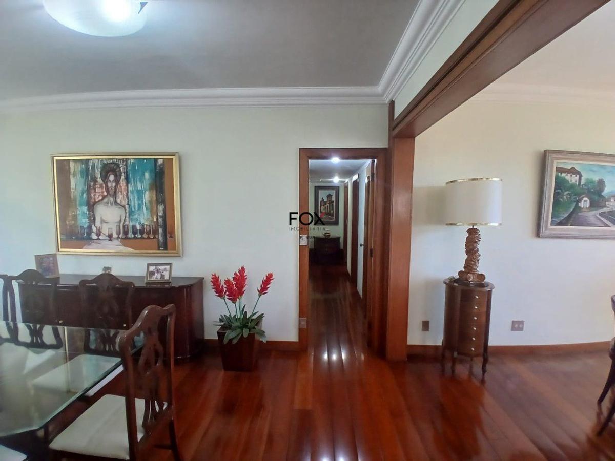 Apartamento, Funcionários, 4 Quartos, 3 Vagas, 2 Suítes
