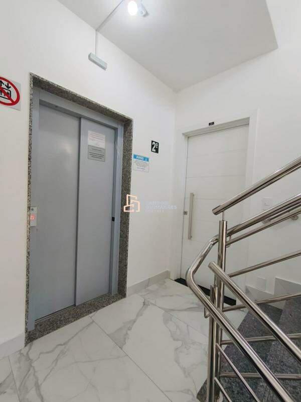 Apartamento, Barreiro, 3 Quartos, 2 Vagas, 1 Suíte
