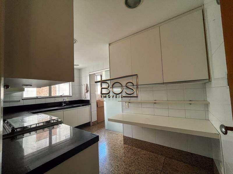 Apartamento, Santo Agostinho, 4 Quartos, 2 Vagas, 1 Suíte