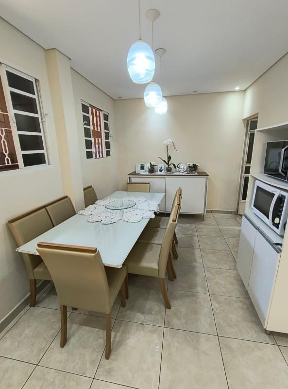 Casa, Tirol, 5 Quartos, 2 Vagas, 1 Suíte