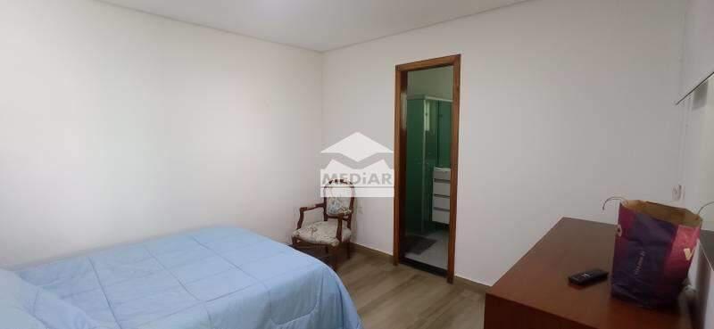 Casa, Floresta, 5 Quartos, 2 Vagas, 2 Suítes