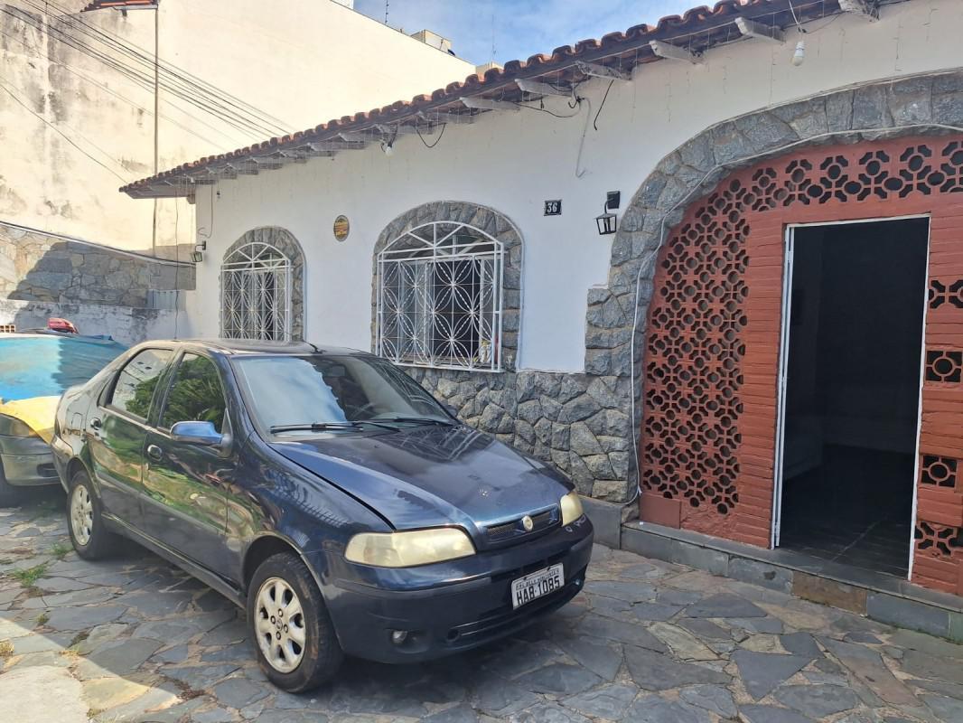 Casa, Fernão Dias, 3 Quartos, 2 Vagas, 1 Suíte