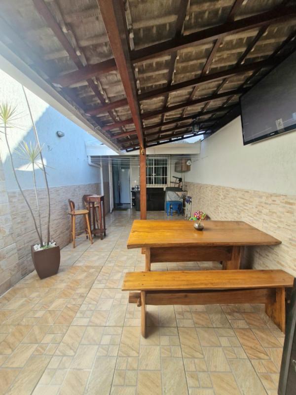 Casa, Vale das Amendoeiras, 2 Quartos, 1 Vaga