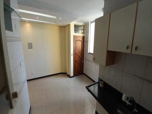 Apartamento, Centro, 2 Quartos, 0 Vaga, 1 Suíte