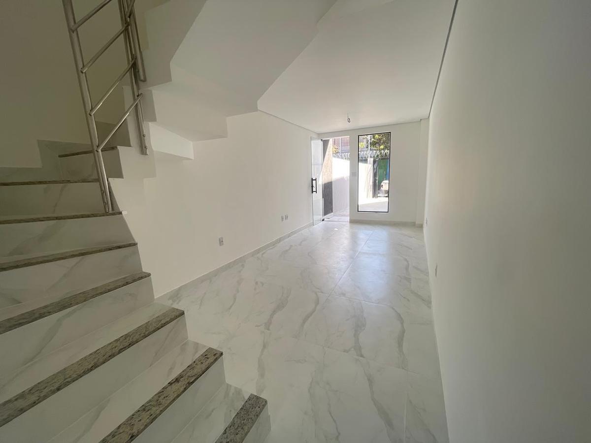 Casa, São João Batista (venda Nova), 2 Quartos, 1 Vaga, 2 Suítes