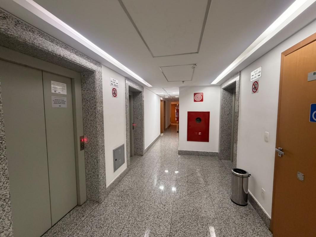 Sala, Barro Preto, 0 Quarto, 0 Vaga