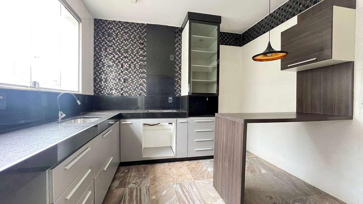 Apartamento, Estoril, 3 Quartos, 2 Vagas, 1 Suíte