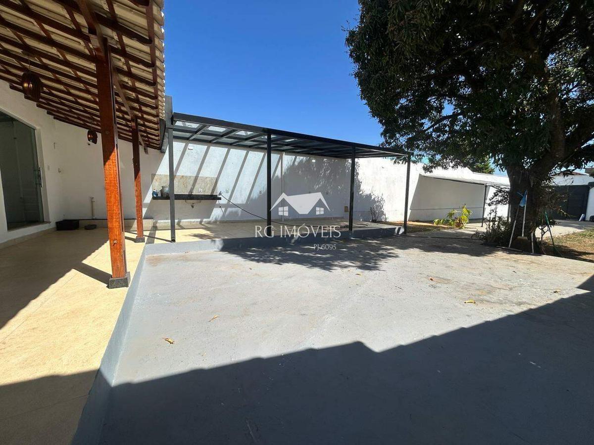 Casa, Novo Progresso, 2 Quartos, 6 Vagas