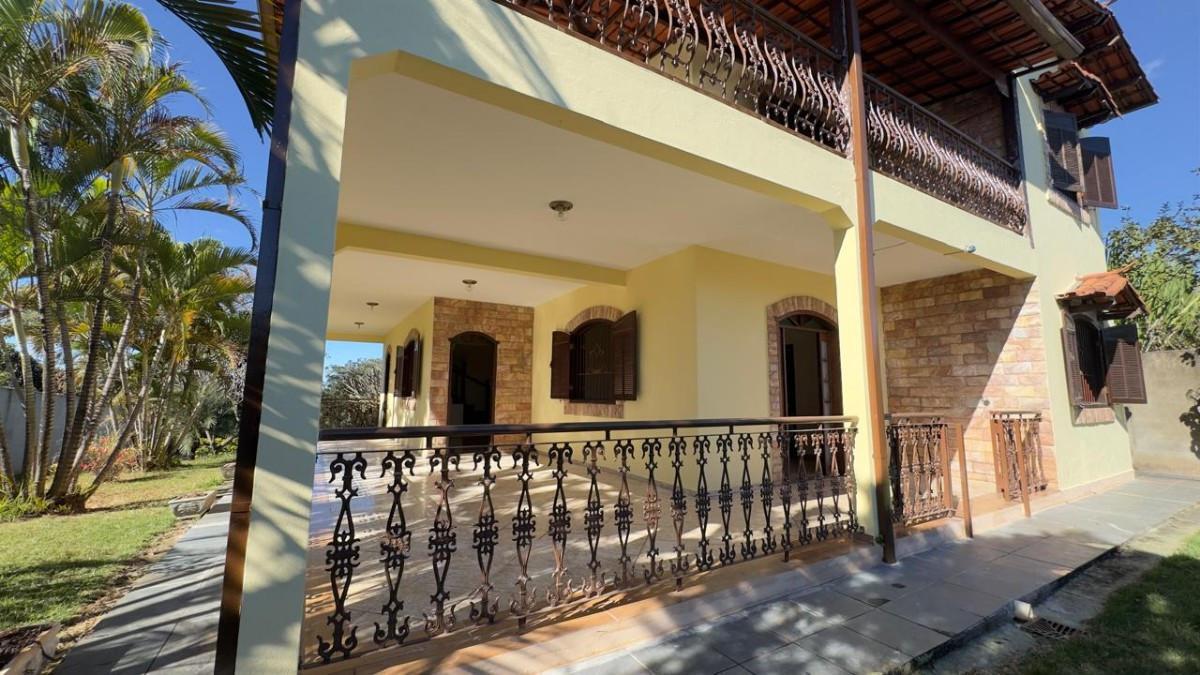 Casa, Bom Sossego, 5 Quartos, 8 Vagas, 2 Suítes