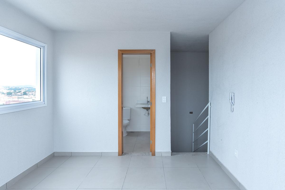 Cobertura, Heliópolis, 2 Quartos, 2 Vagas, 1 Suíte