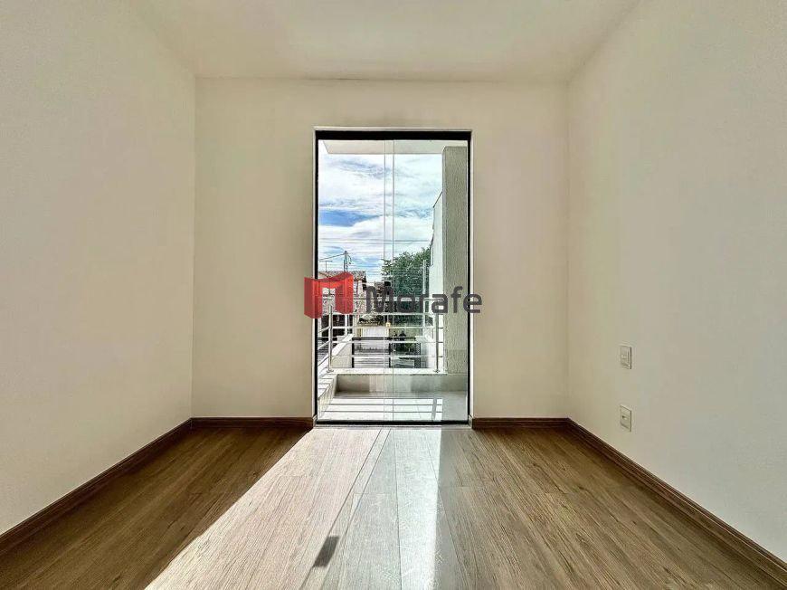 Casa, Santa Mônica, 2 Quartos, 1 Vaga, 2 Suítes