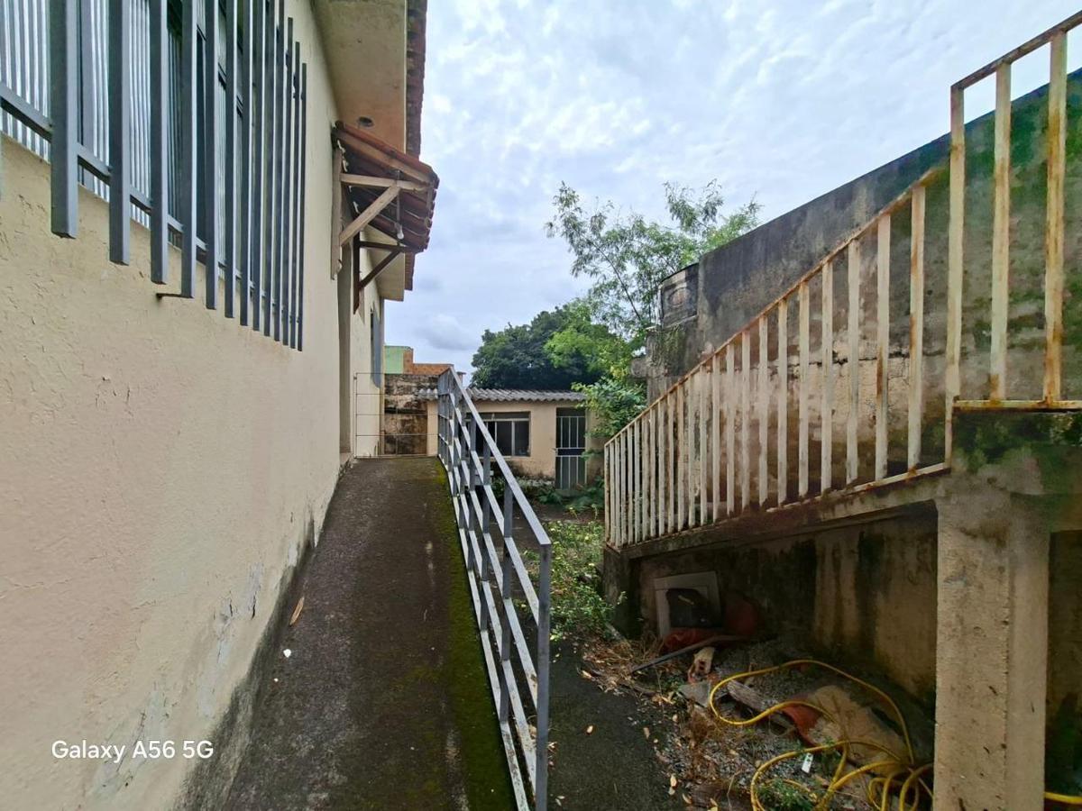 Casa, Esplanada, 4 Quartos, 2 Vagas, 1 Suíte